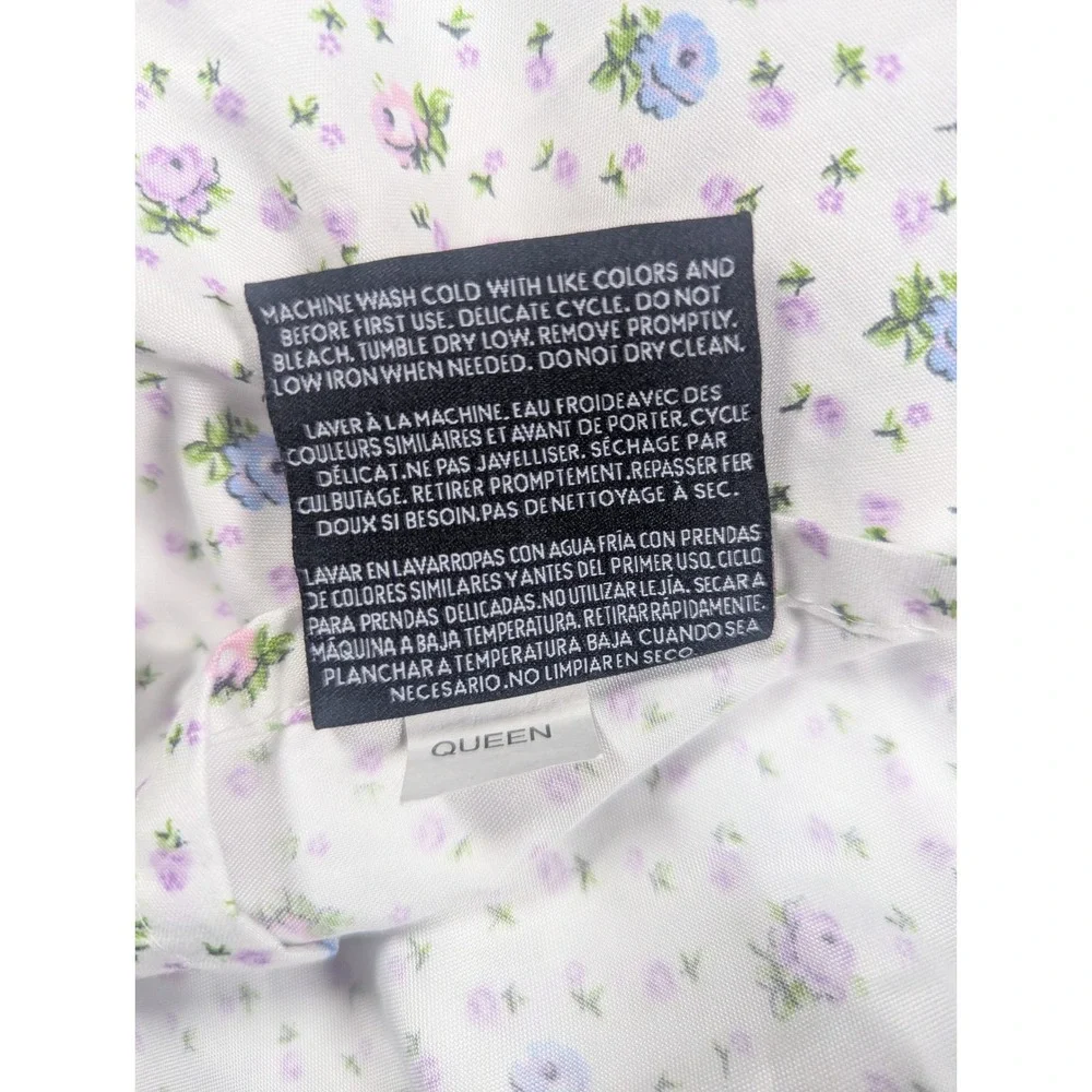 Luv Betsey by Betsey Johnson Queen Floral Sheet White Purple Blue Flat sheet